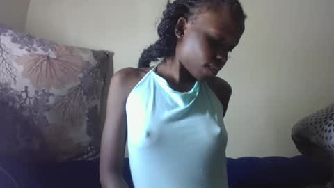 Snapshot of baddie_floxxy chatting on 05/02/26, 07:30 baddie_floxxy online show from 05/02/26, 07:30