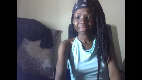 Snapshot of baddie_floxxy chatting on 05/22/26, 05:25 baddie_floxxy online show from 05/22/26, 05:25