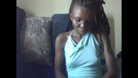 Snapshot of baddie_floxxy chatting on 05/31/26, 06:31 baddie_floxxy online show from 05/31/26, 06:31