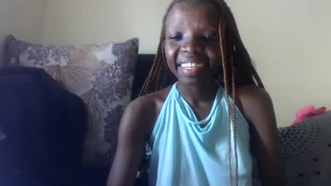 Snapshot of baddie_floxxy chatting on 07/11/26, 07:38 baddie_floxxy online show from 07/11/26, 07:38