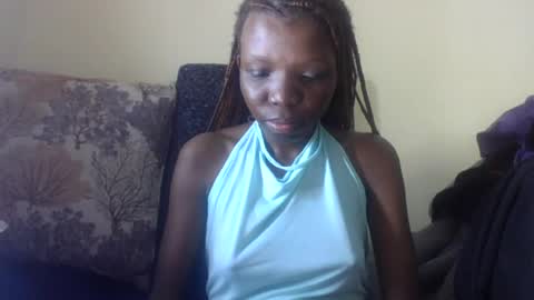 Snapshot of baddie_floxxy chatting on 07/17/26, 04:52 baddie_floxxy online show from 07/17/26, 04:52