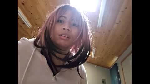 baddiee18 online show from 02/18/25, 09:31