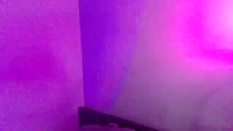 baddiejess618433 online show from 12/13/24, 09:46