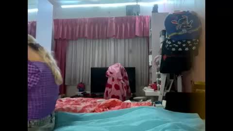 Snapshot of baddieprettypussy chatting on 04/03/26, 03:21 baddieprettypussy online show from 04/03/26, 03:21