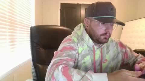 Snapshot of baddydaddy23 chatting on 09/30/25, 03:50 Jon online show from 09/30/25, 03:50