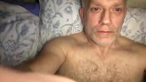 Snapshot of badger150 chatting on 01/08/25, 11:09 badger150 online show from 01/08/25, 11:09