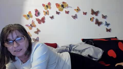 Gina online show from 12/19/24, 06:34