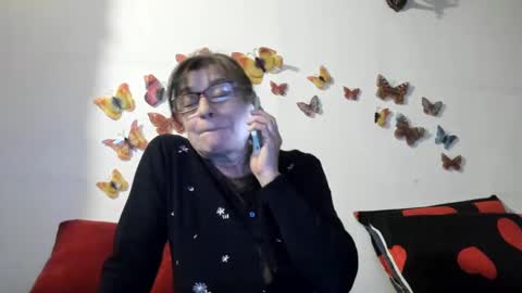 Gina online show from 01/01/25, 03:24