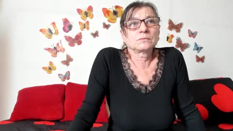 Gina online show from 02/20/25, 01:40