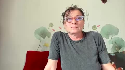 Gina online show from 10/21/25, 10:49