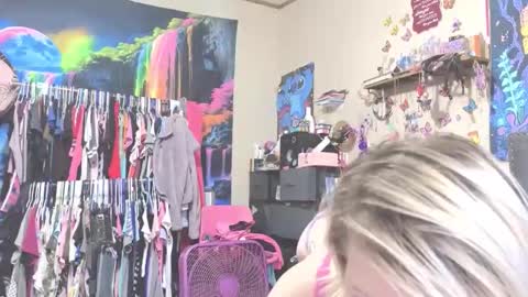 badgirl25alldatime online show from 03/19/26, 02:32