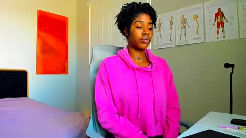 badgurldnay online show from 09/25/25, 08:12