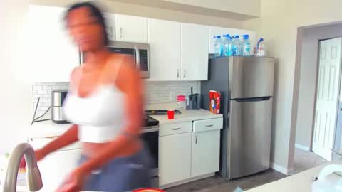 badgurldnay online show from 09/28/25, 07:08