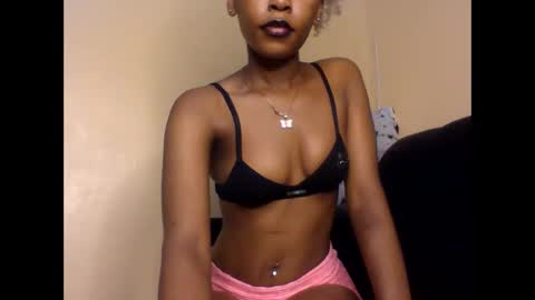 Lily. online show from 03/06/26, 02:02