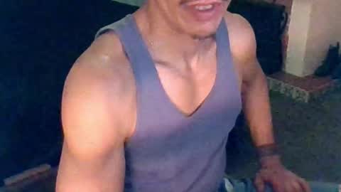 Snapshot of badhombremx chatting on 03/09/25, 02:29 Mexican livin Off the Wall online show from 03/09/25, 02:29