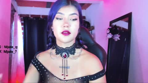        Please help me to reach 100 thumbs up online show from 12/12/24, 07:04