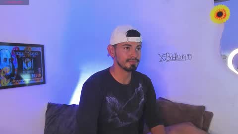 badlucky_ online show from 11/20/25, 05:07