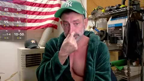 Snapshot of badnightwolf chatting on 02/02/26, 11:31 Silver online show from 02/02/26, 11:31