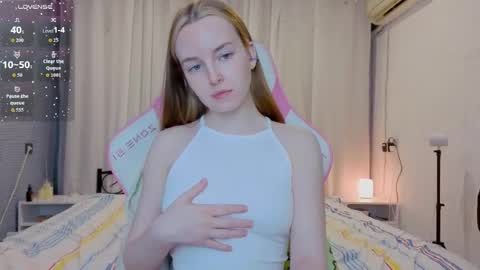 Snapshot of bae_cake_ chatting on 04/26/26, 07:00 Alice online show from 04/26/26, 07:00