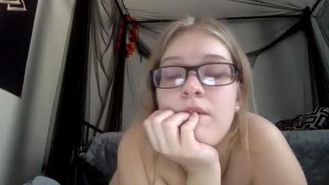 baeblondie online show from 02/25/25, 03:05