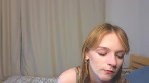 Kate online show from 04/26/26, 04:04
