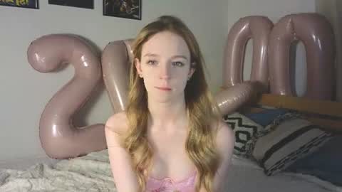Snapshot of baeyoda chatting on 06/20/26, 04:43 Kate online show from 06/20/26, 04:43