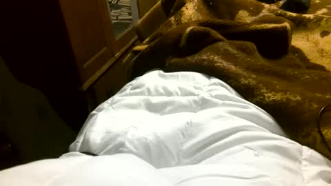 Snapshot of bagalan chatting on 12/25/24, 02:35 Carlos online show from 12/25/24, 02:35