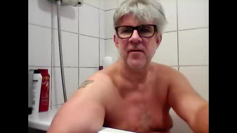 baggelina75 online show from 01/26/25, 05:34