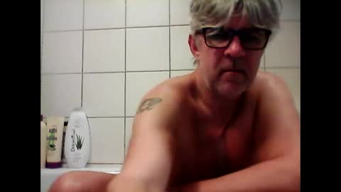 baggelina75 online show from 03/10/25, 08:23