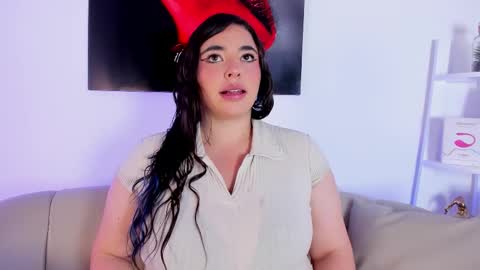 bagiolett  online show from 09/25/25, 07:17