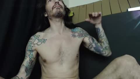 Bailey online show from 01/26/25, 01:09