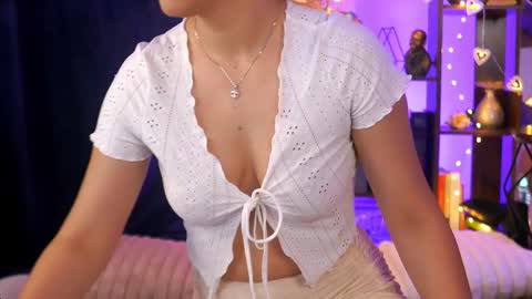 Bailey online show from 09/17/25, 01:18