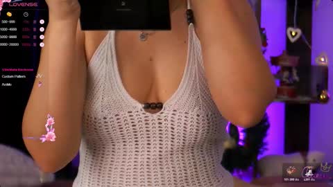 Bailey online show from 12/17/25, 04:40