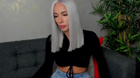 Snapshot of bailey_rush chatting on 12/23/24, 03:07 bailey_rush online show from 12/23/24, 03:07