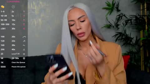 Snapshot of bailey_rush chatting on 03/11/25, 12:17 bailey_rush online show from 03/11/25, 12:17