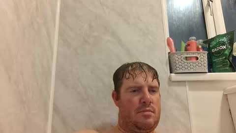 Snapshot of baker_big_boy chatting on 10/19/25, 05:24 baker_big_boy online show from 10/19/25, 05:24