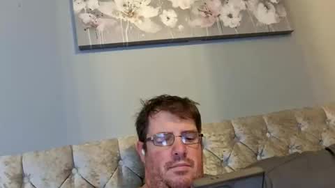 Snapshot of baker_big_boy chatting on 10/21/25, 03:24 baker_big_boy online show from 10/21/25, 03:24