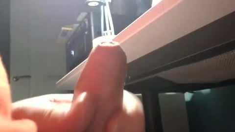 Snapshot of bakersfield86 chatting on 12/15/25, 12:15 bakersfield86 online show from 12/15/25, 12:15