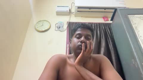 Snapshot of balajigoal chatting on 10/15/25, 06:08 balajigoal online show from 10/15/25, 06:08