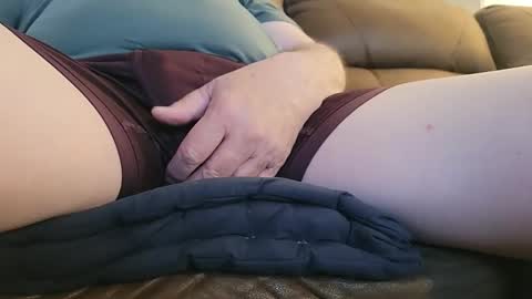 Snapshot of bald_boner chatting on 05/17/26, 02:31 bald_boner online show from 05/17/26, 02:31