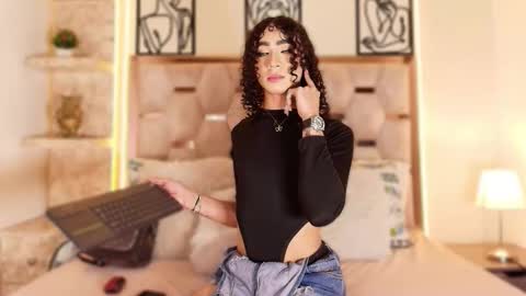 Snapshot of ballesteros_ chatting on 12/15/25, 03:33 ballesteros_ online show from 12/15/25, 03:33