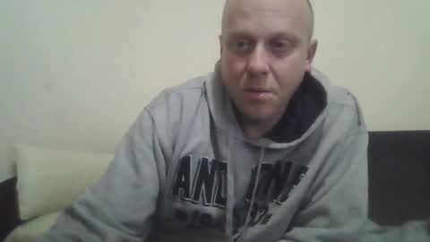 Snapshot of ballzrockwell chatting on 12/25/24, 02:03 ballzrockwell online show from 12/25/24, 02:03