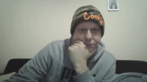 Snapshot of ballzrockwell chatting on 02/18/25, 11:33 ballzrockwell online show from 02/18/25, 11:33