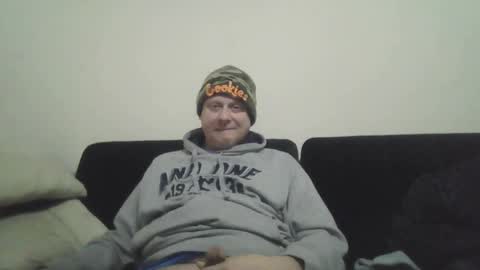 Snapshot of ballzrockwell chatting on 03/11/25, 04:29 ballzrockwell online show from 03/11/25, 04:29