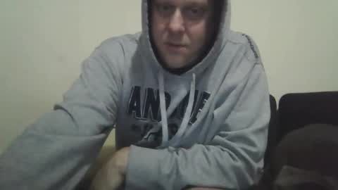 Snapshot of ballzrockwell chatting on 09/25/25, 12:20 ballzrockwell online show from 09/25/25, 12:20