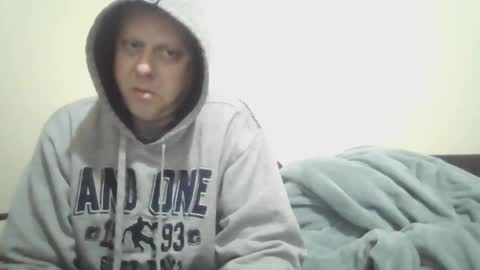 Snapshot of ballzrockwell chatting on 10/15/25, 12:05 ballzrockwell online show from 10/15/25, 12:05