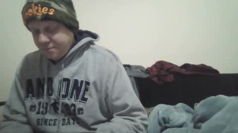 Snapshot of ballzrockwell chatting on 10/22/25, 12:38 ballzrockwell online show from 10/22/25, 12:38