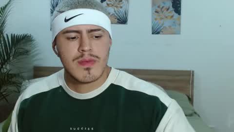 Andres -  online show from 02/28/25, 02:53