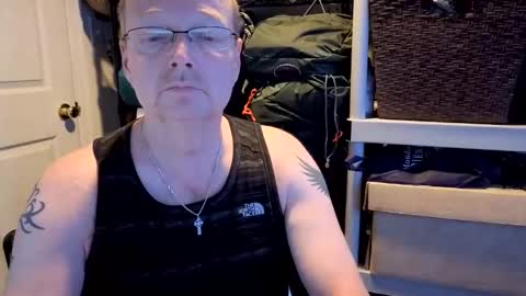 Snapshot of baltomoron69 chatting on 06/08/26, 11:10 baltomoron69 online show from 06/08/26, 11:10