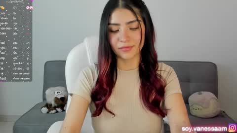 Vanessa online show from 01/04/25, 10:02